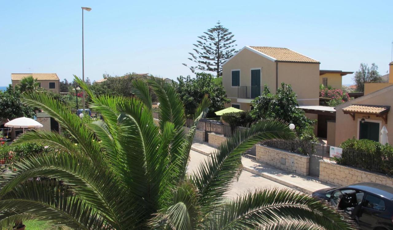 Villa Aura Marina di Modica Bagian luar foto
