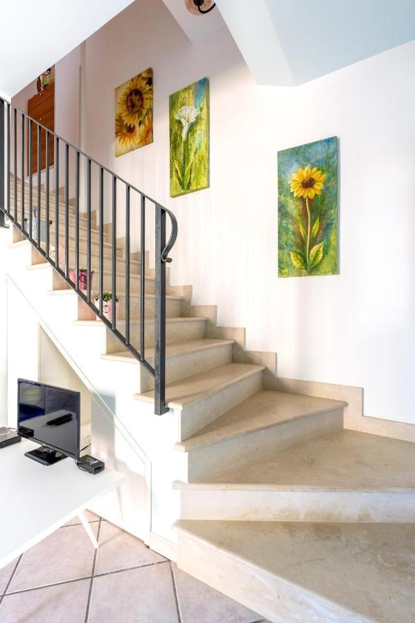 Villa Aura Marina di Modica Bagian luar foto